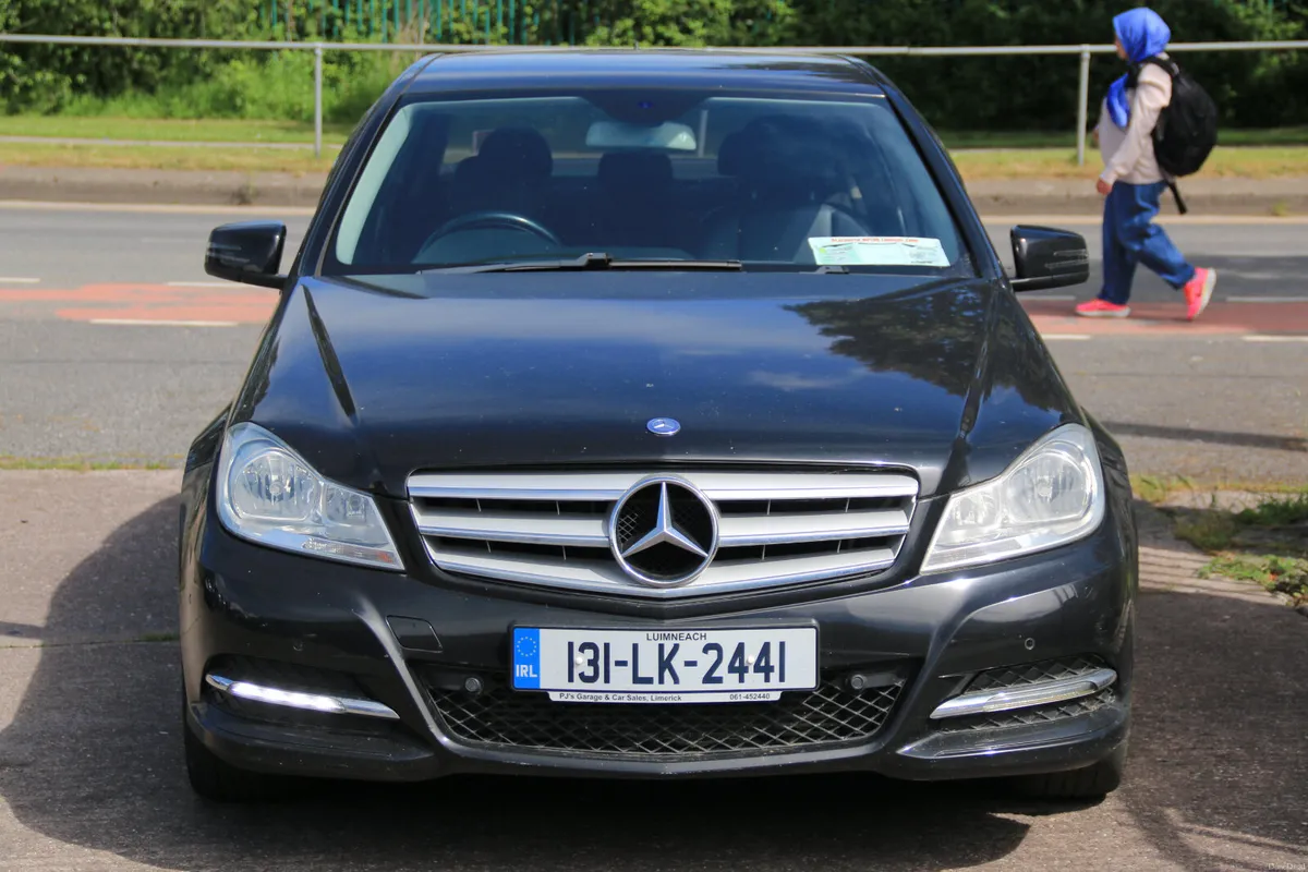 Mercedes-Benz C-Class 2013 - Image 2