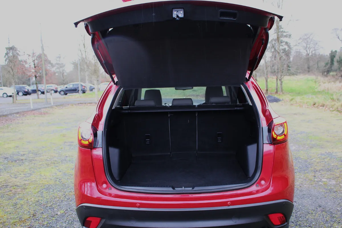 Mazda CX-5 PLATINUM AWD AUTO/F.S.H./Loads work don - Image 4