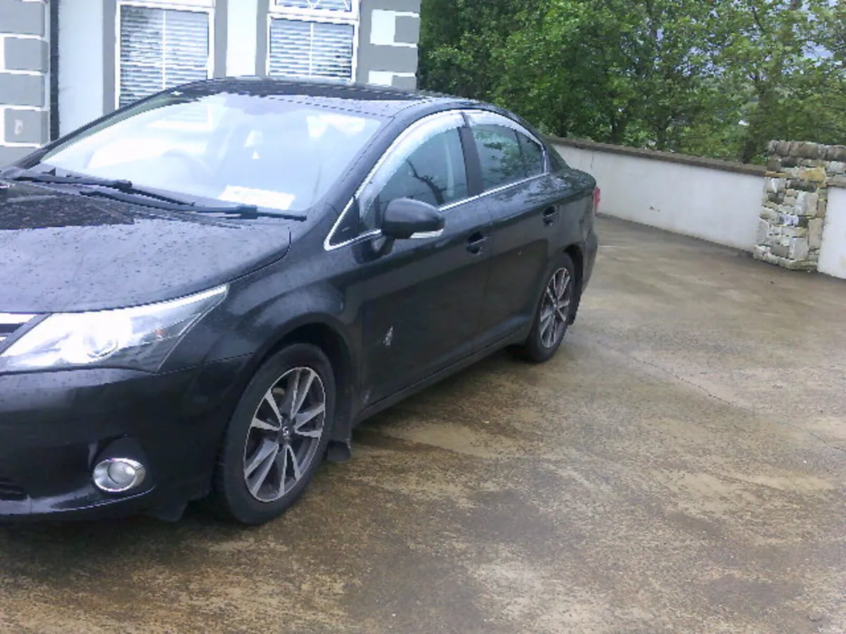Toyota Avensis 2012 - Image 3