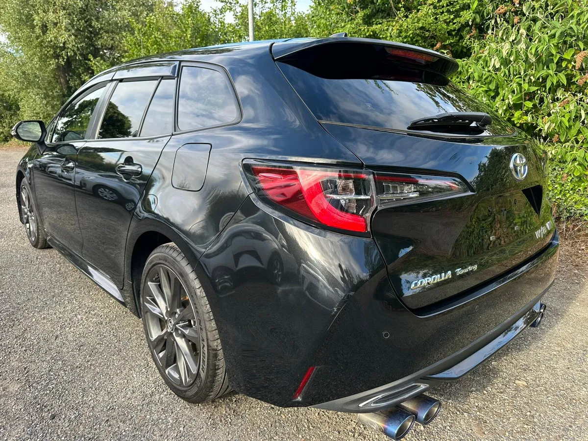 Toyota Corolla Hybrid Est G-Model - Image 3