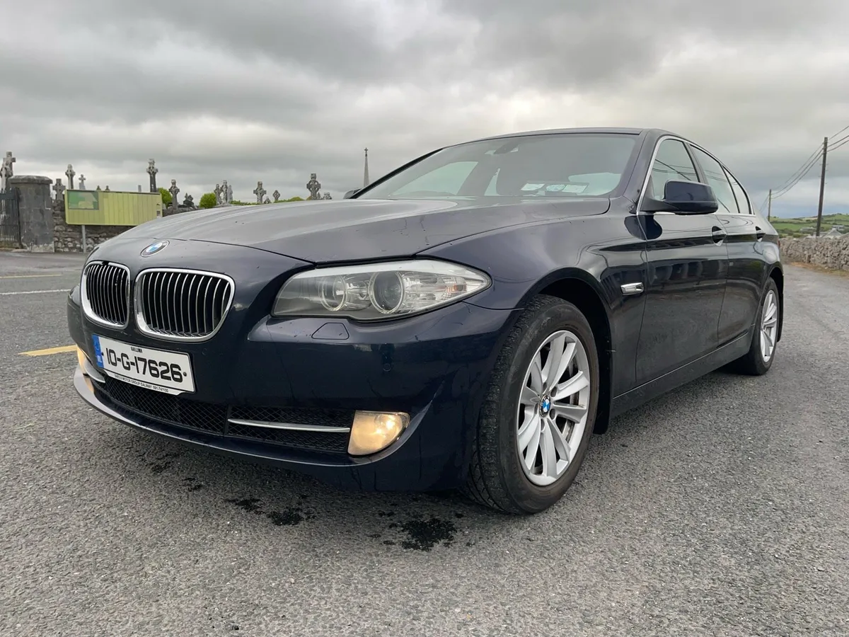 2010 BMW 520 - Image 1