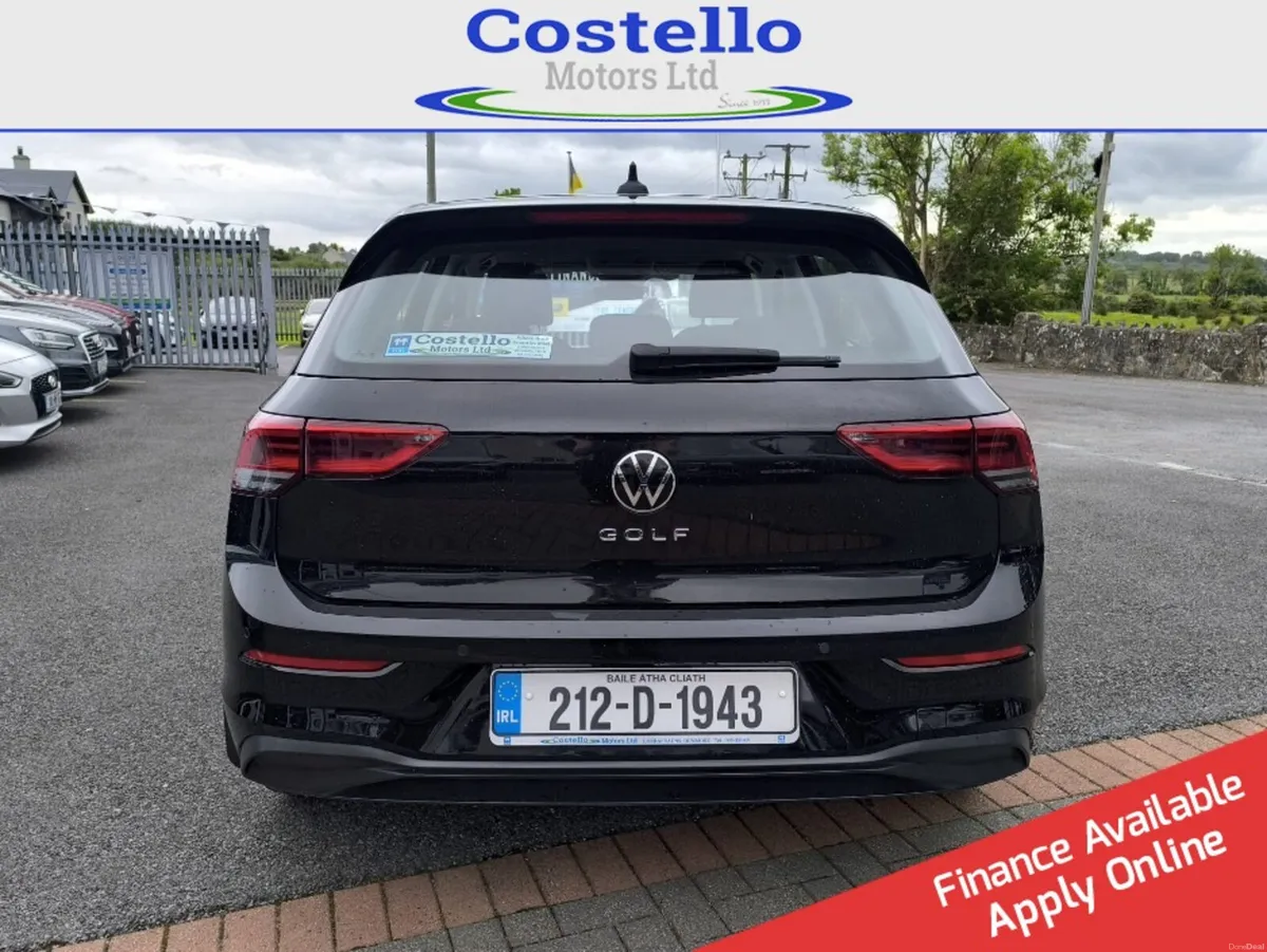Volkswagen Golf 2021 LIFE 2.0 TDI 115HP 5DR - Image 5