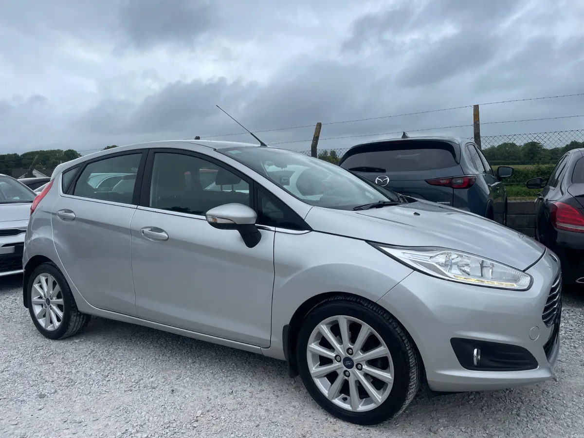 Ford Fiesta - Image 1