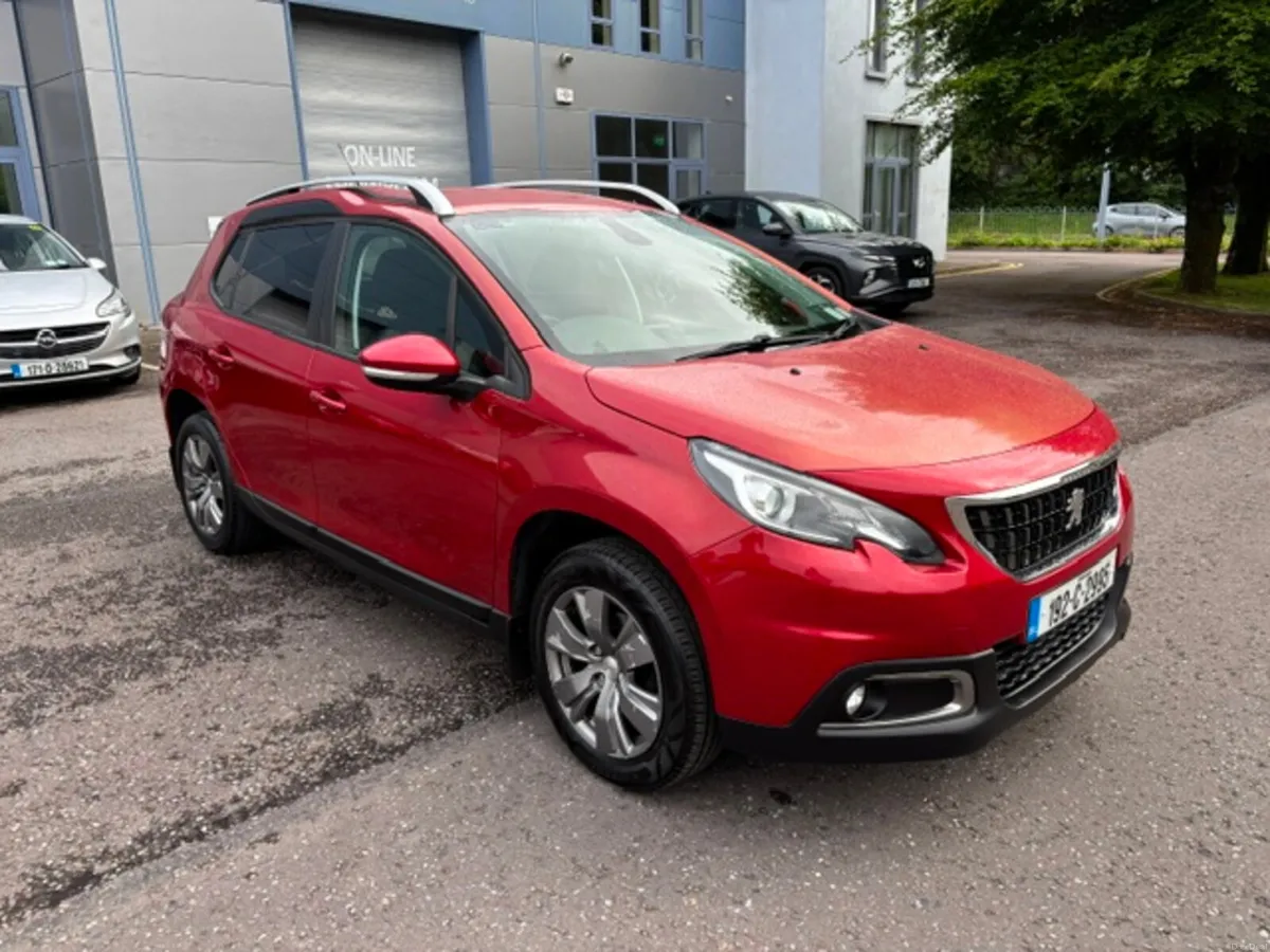 Peugeot 2008 - 1.2 nct 2027 - Image 1
