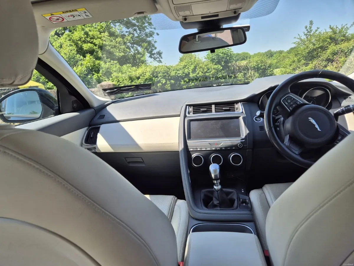 2018 Jaguar E-Pace 2.0D 150PS — Manual — Leather - Image 3