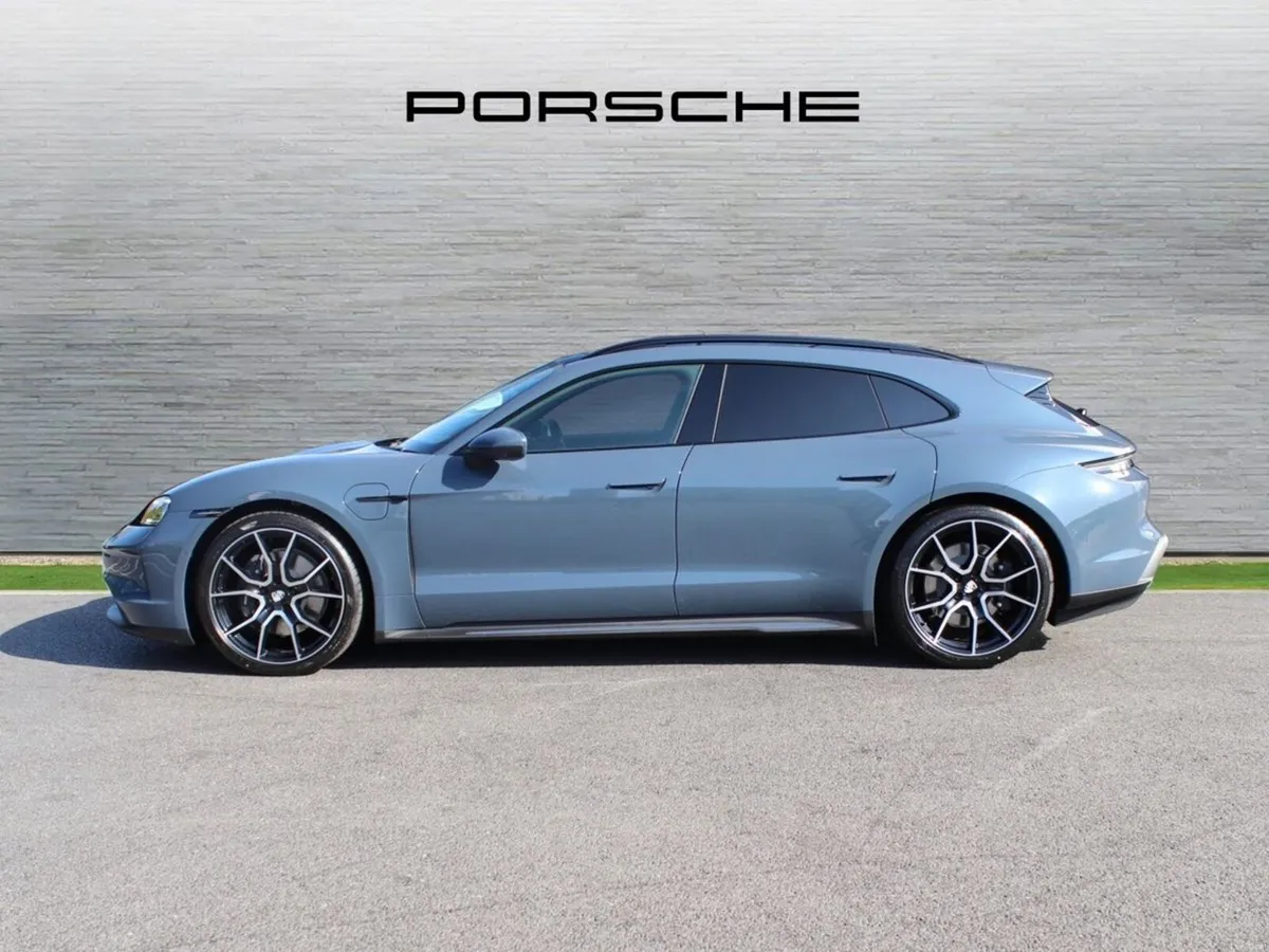 Porsche Taycan Sport Turismo (New) - Image 4