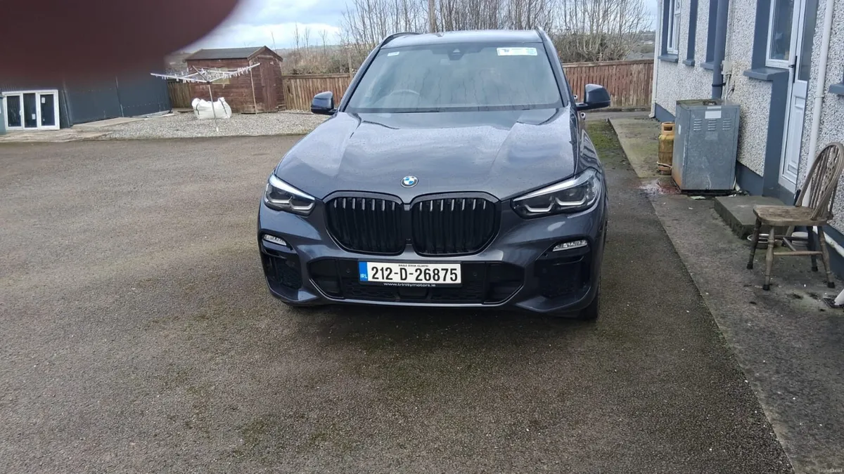 Bmw x5 - Image 1