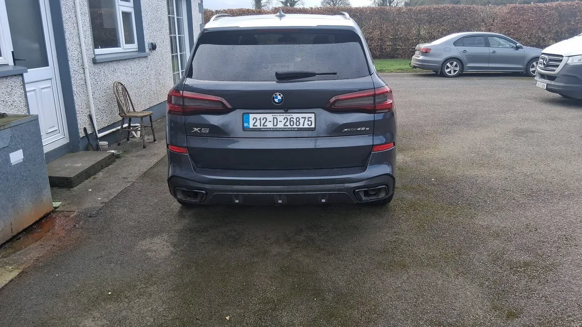 Bmw x5 - Image 4