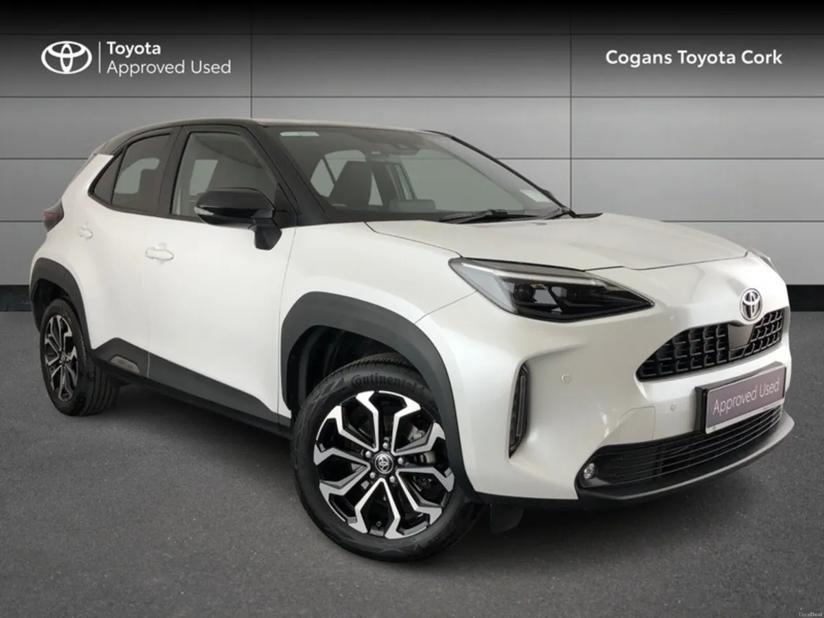 Toyota Yaris Cross YARIS CROSS LUNA SPORT - Image 1