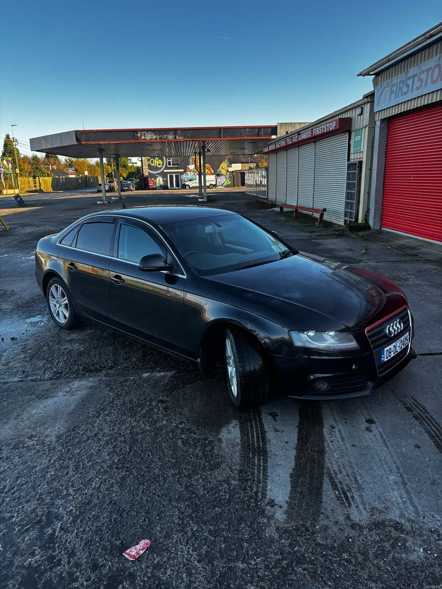 Audi A4 - Image 2