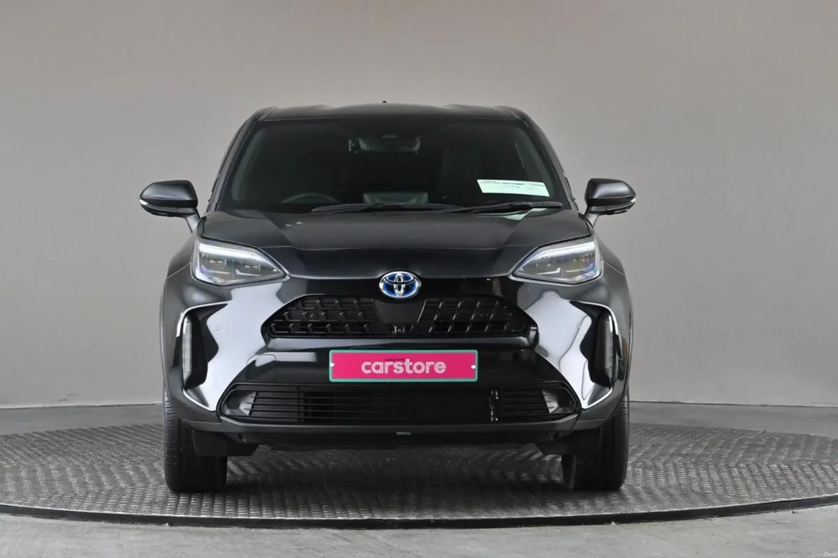 Toyota Yaris 1.5 HYBRID **HALF LEATHER**HUP**360 P - Image 2