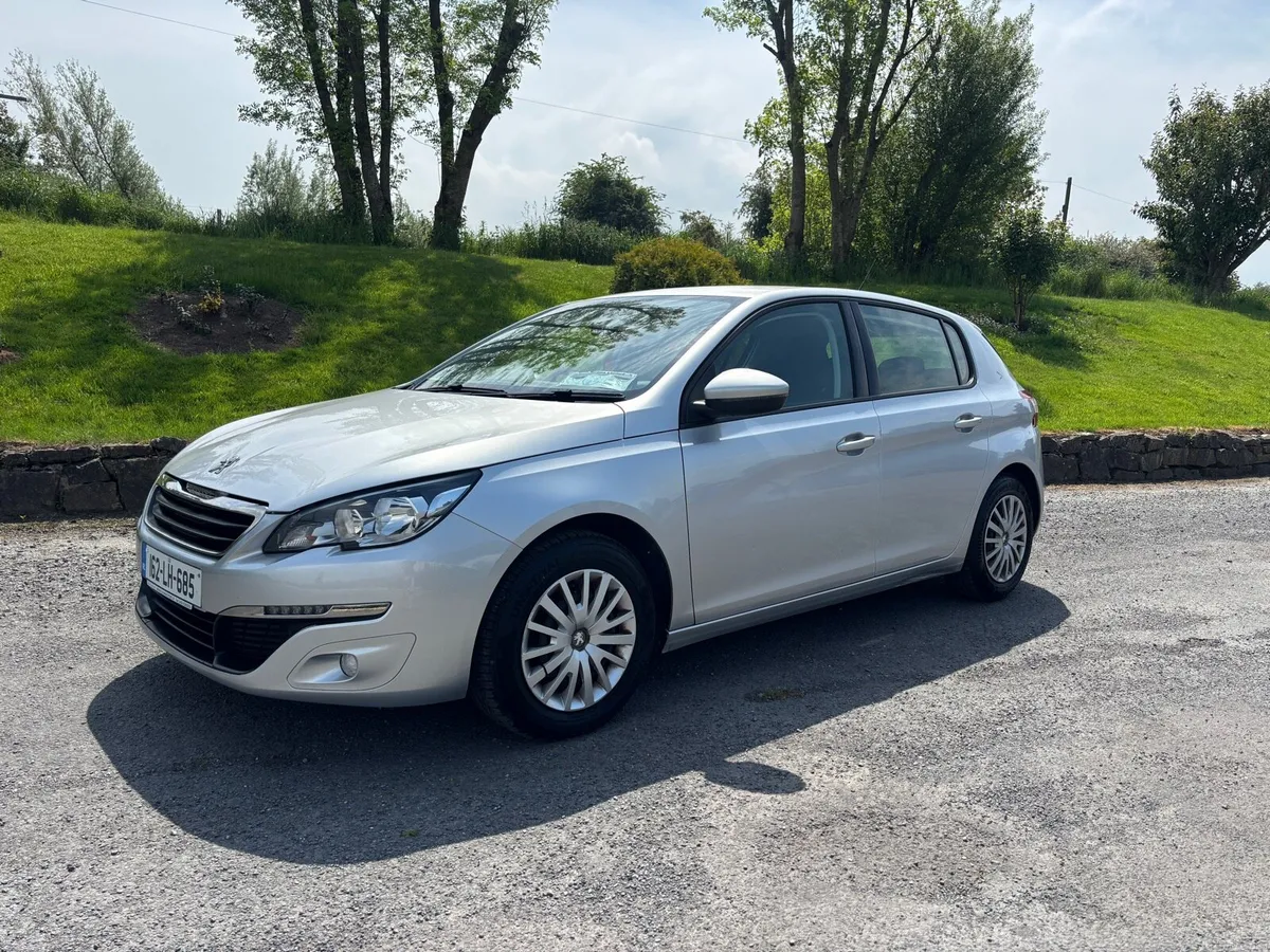 Peugeot 308 - Image 2
