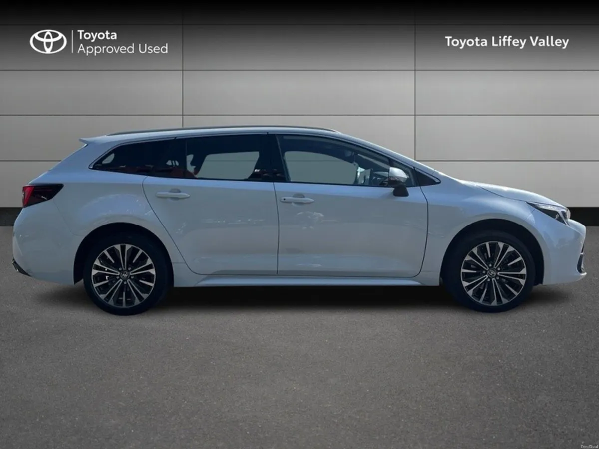 Toyota Corolla COROLLA HYBRID SOL TOURING SPORT - Image 3