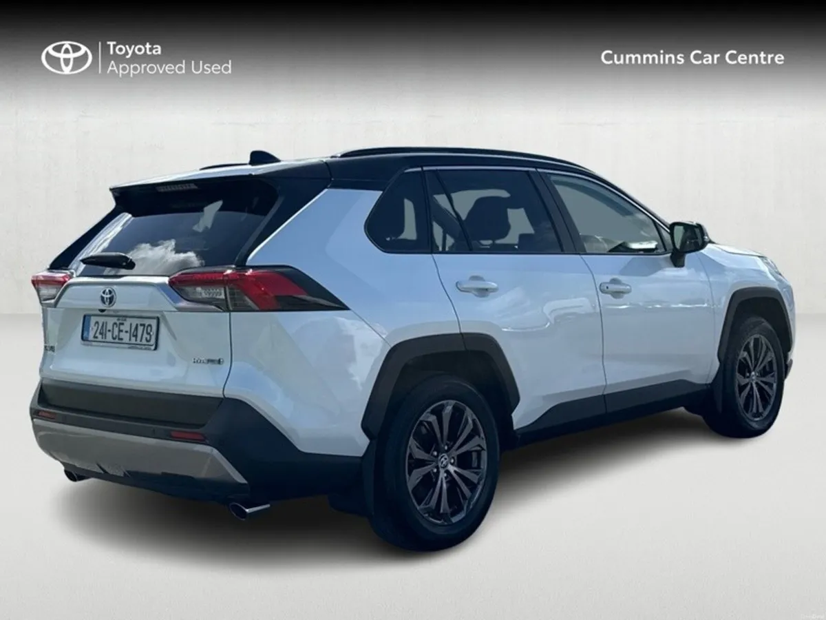 Toyota RAV4 Rare Spec Hybrid SOL Low Milage - Image 2