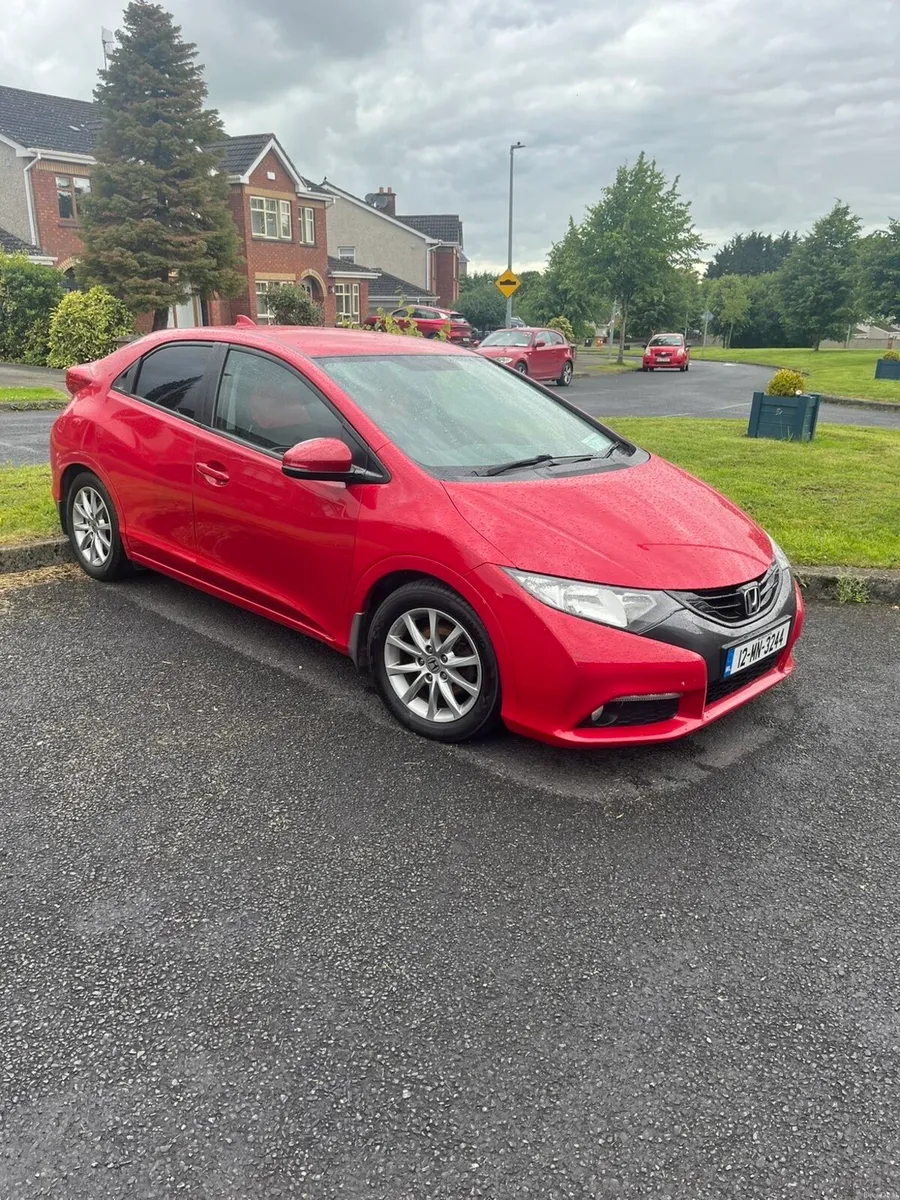 Honda civic V-TEC (LOW KM) - Image 1