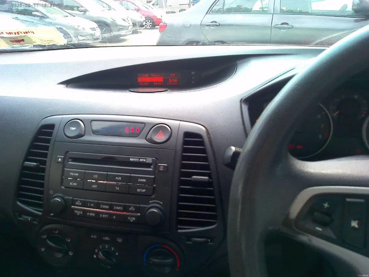 Hyundai i20 I 20 COMFORT 5DR ACTIVE 74BHP - Image 5