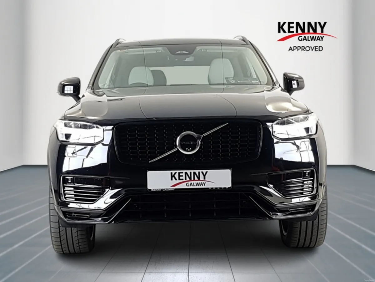 Volvo XC90 T8 PHEV PLUS DARK AWD 5DR AUTO - Image 2