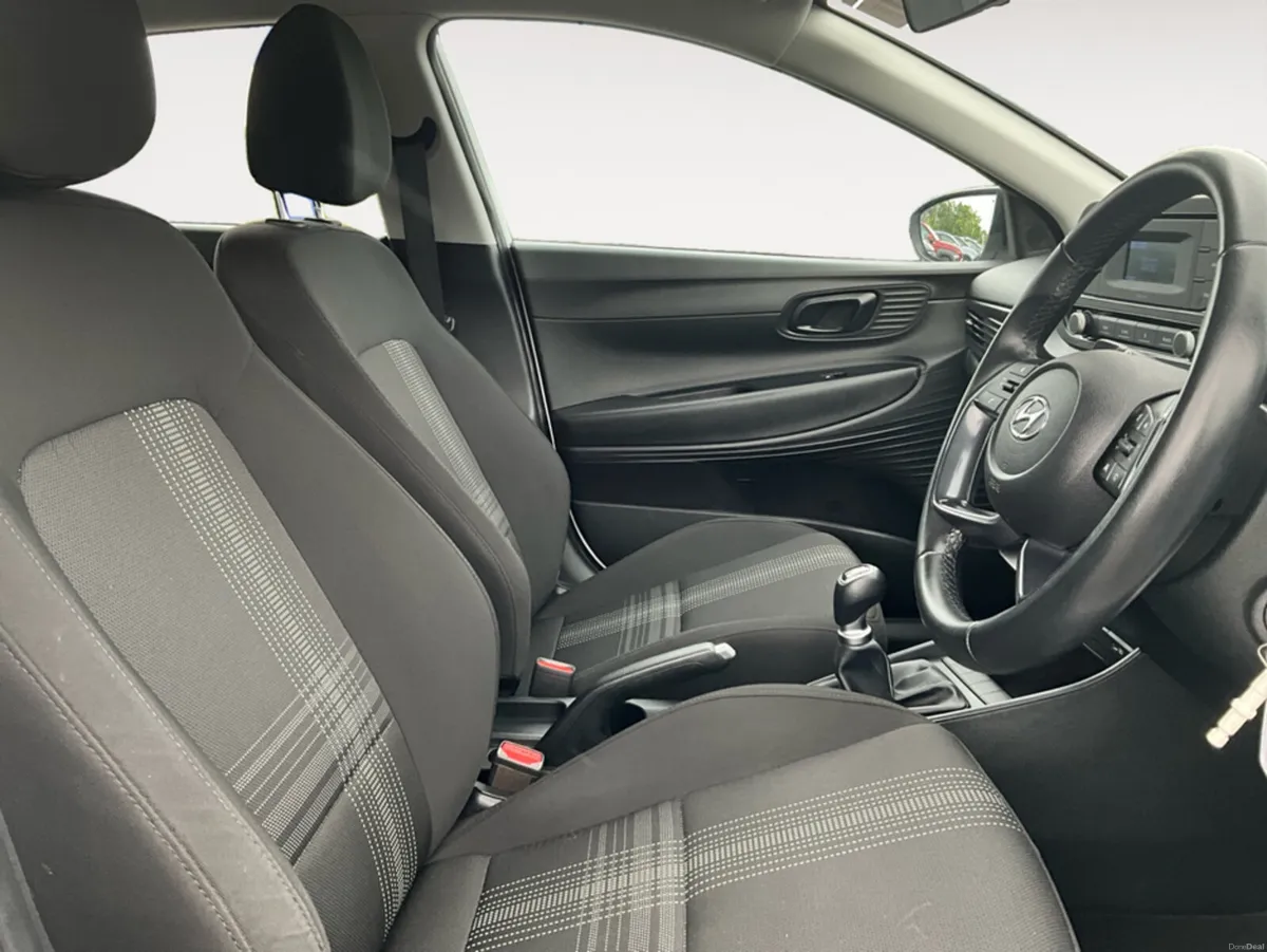 Hyundai i20 CLASSIC 5DR - Image 6
