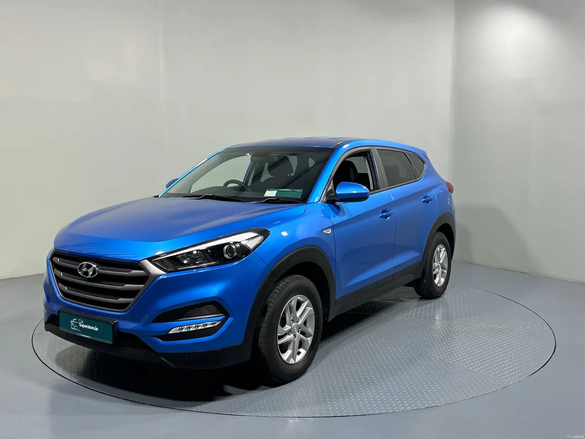 Hyundai Tucson Comfort 1.6 Petrol 182 - Image 3