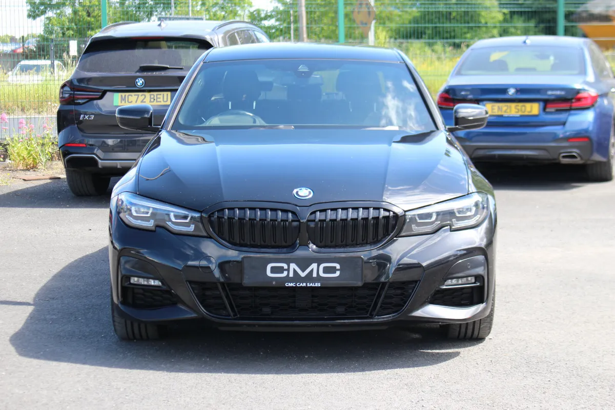 BMW 3-Series 2021 330E MSPORT HEADS UP DISPLAY - Image 2