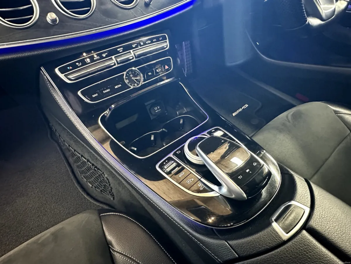 Mercedes-Benz E-Class E SERIES AMG LINE PREMIUM PL - Image 3