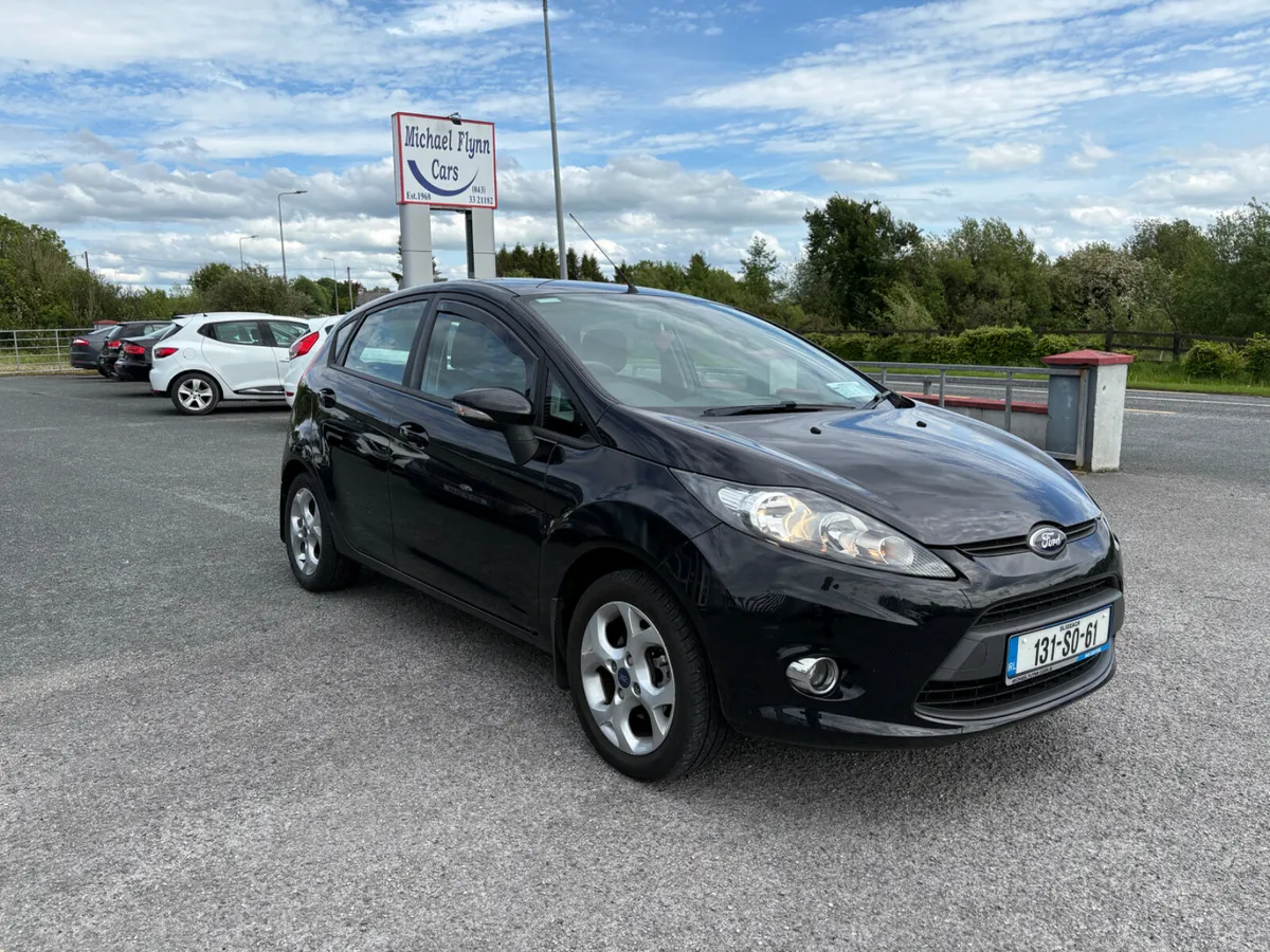 Ford Fiesta 1.25 Zetec Irish FSH 2013 - Image 3