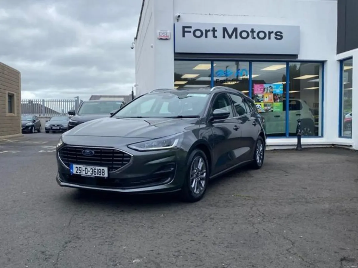 Ford Focus Titanium Estate, Mild Hybrid, Automatic - Image 2