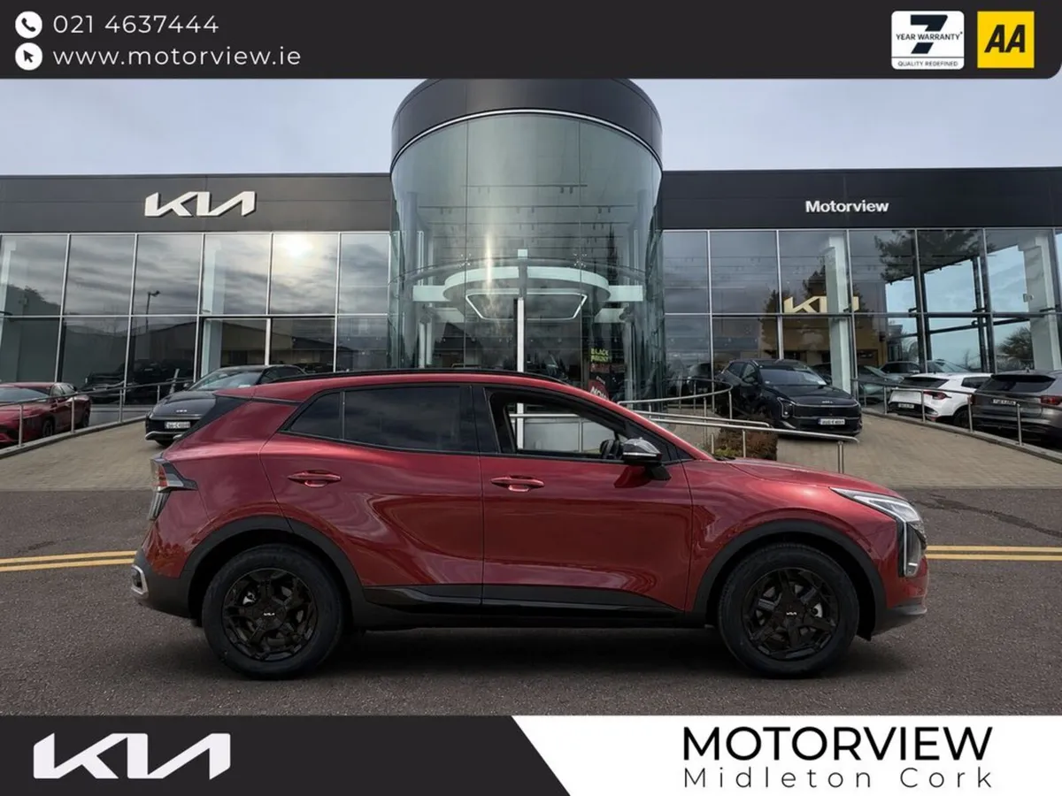 Kia Sportage Kia sportage black edition with white - Image 1