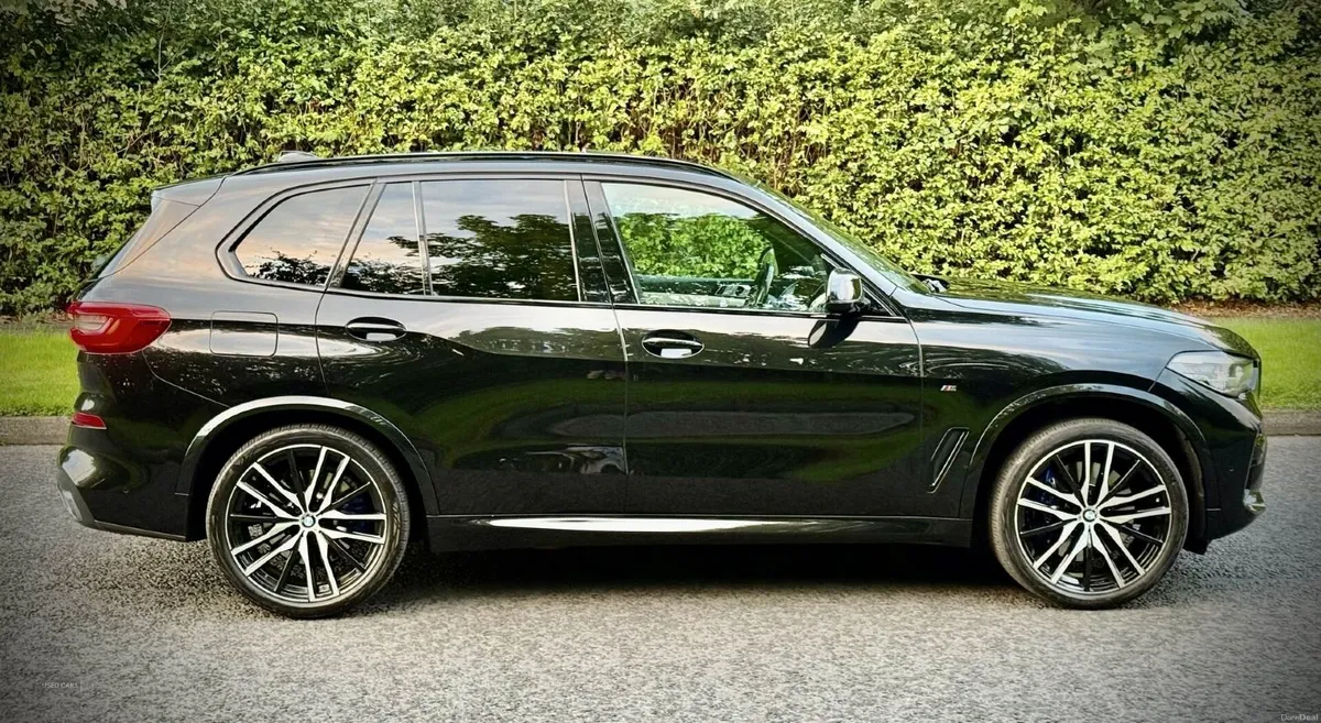 2019 BMW X5 30d M-Sport | Sky Lounge | Ivory Inter - Image 2