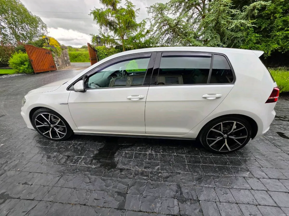 VW Golf Gtd 184bhp with a Dsg gearbox - Image 3