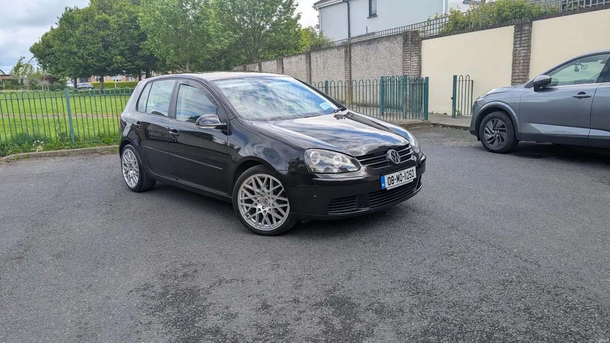 Volkswagen Golf 2008 - Image 2