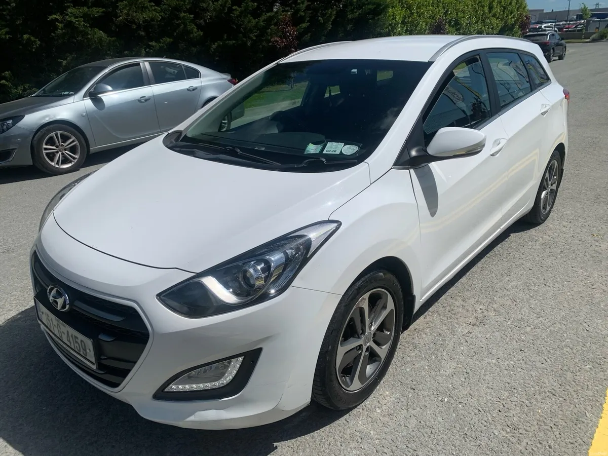 2015 Hyundai i30 diesel, Nctd 9/26, Taxed 6/26 - Image 1