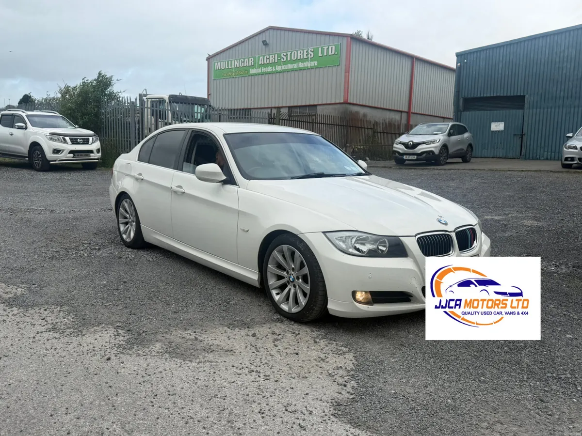 BMW 3-Series 2012 330d automatic new NCT