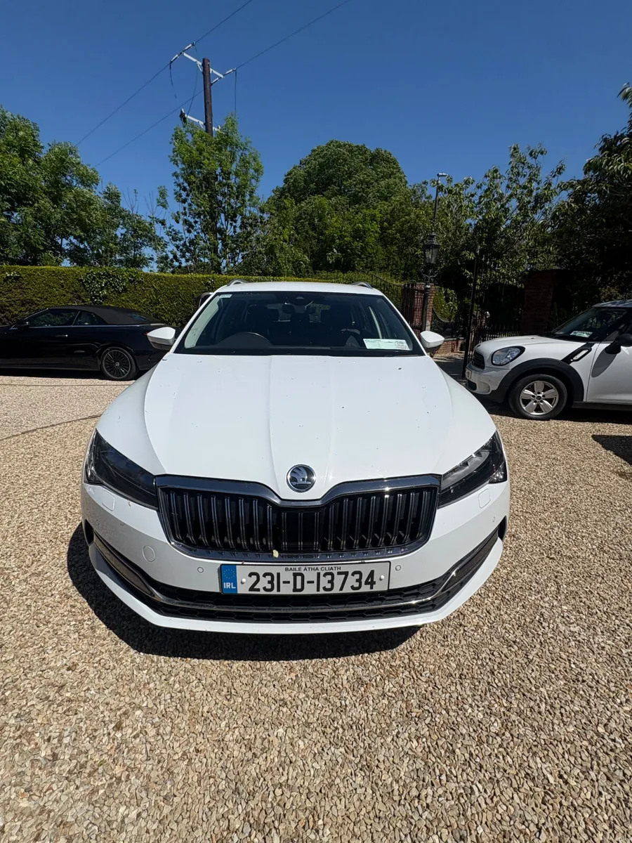 Skoda Superb combi , 231, 2.0 litre diesel - Image 2
