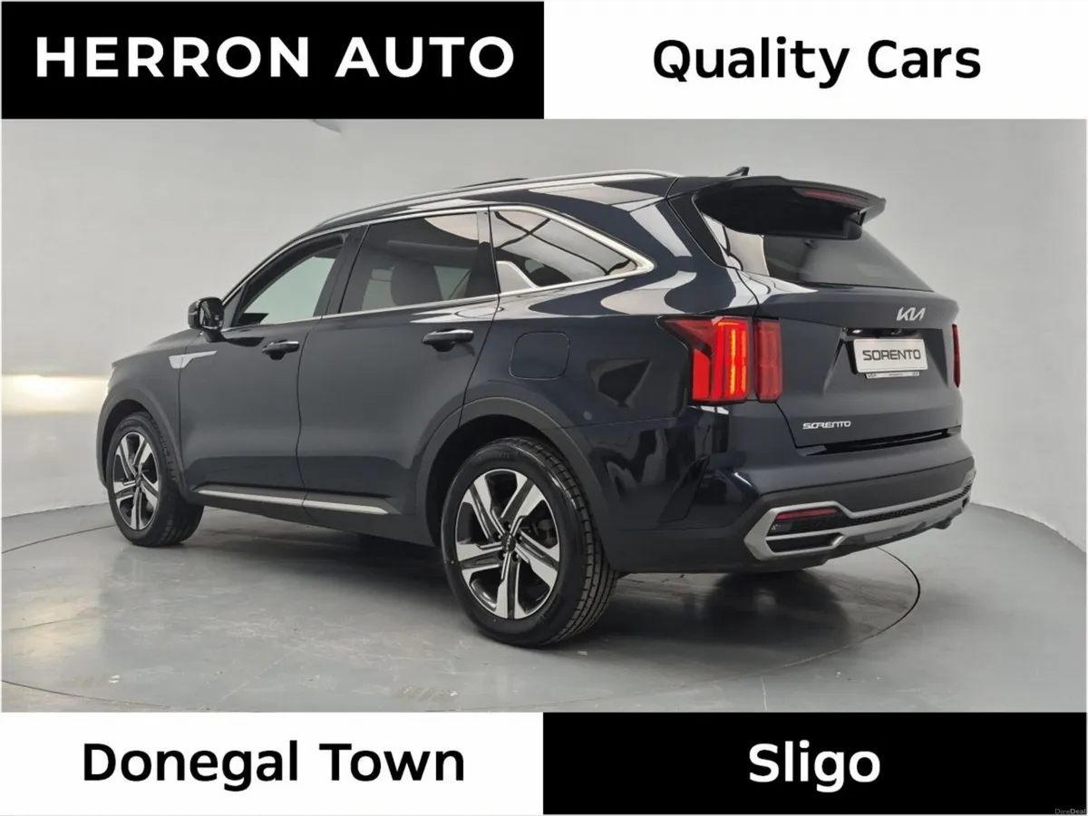 Kia Sorento 2.2 K3 4X2 Diesel 7 seats - Image 4