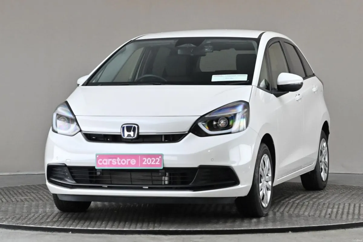 Honda Fit 1.5 HEV E-CVT **PARK SENSORS** - Image 3