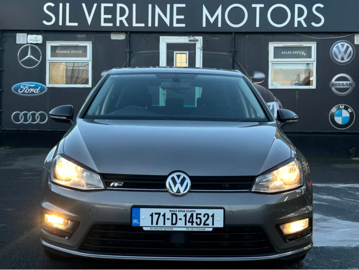 Volkswagen Golf R-Line 1.6 TDI MANUAL 110HP - Image 3