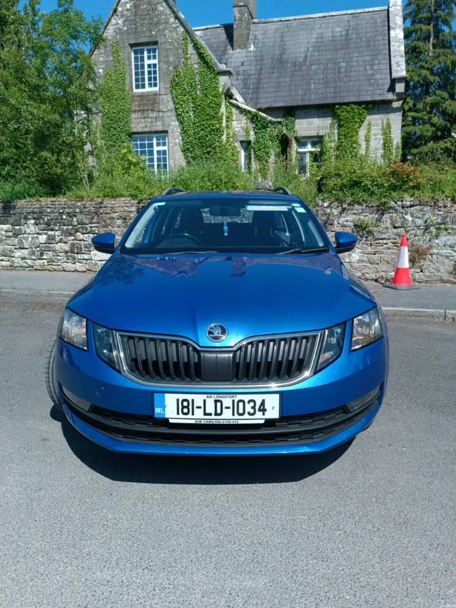 Skoda Octavia 1.6 manual - Image 5