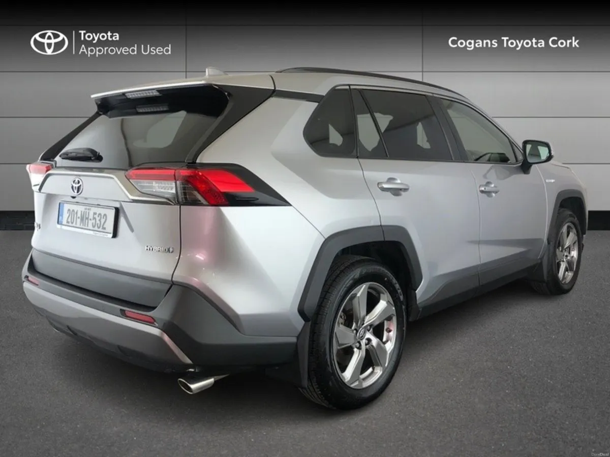 Toyota RAV4 RAV4 HYBRID SOL 2WD - Image 2