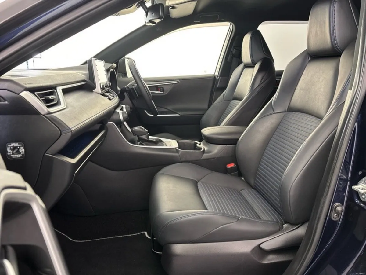 Toyota RAV4 Hybrid Sport - Image 6
