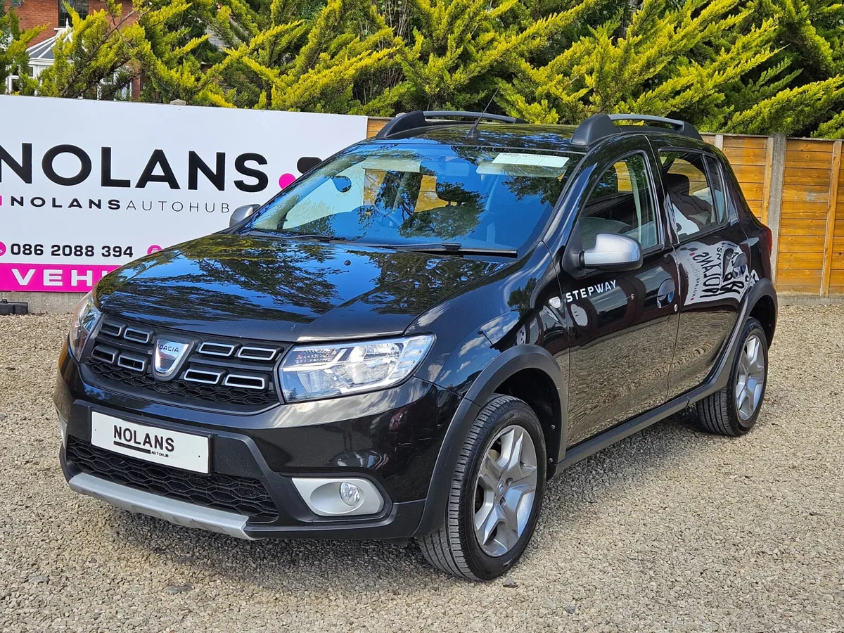 Dacia Sandero Stepway 2017 1.0 Petrol - Image 1