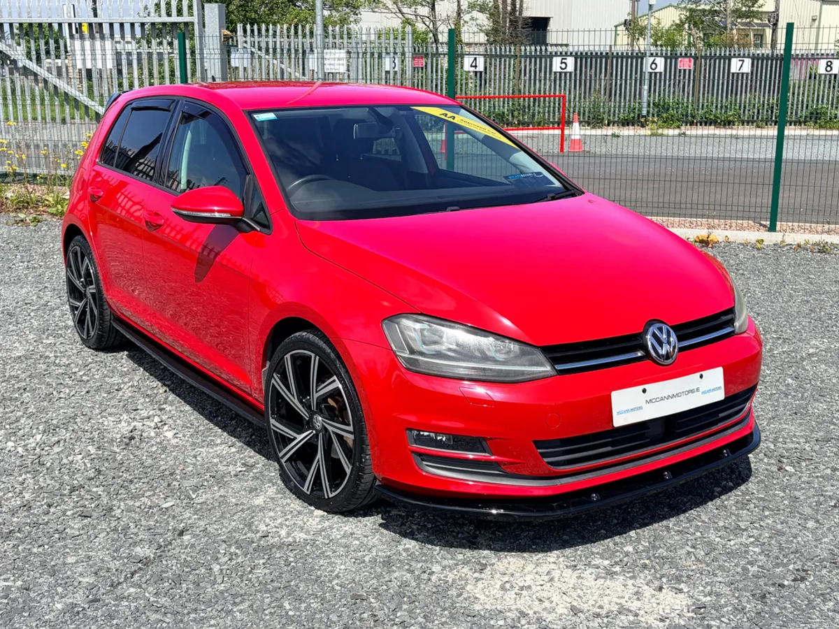 2015 VOLKSWAGEN GOLF 1.2TSI AUTO FULLY LOADED SPEC - Image 1