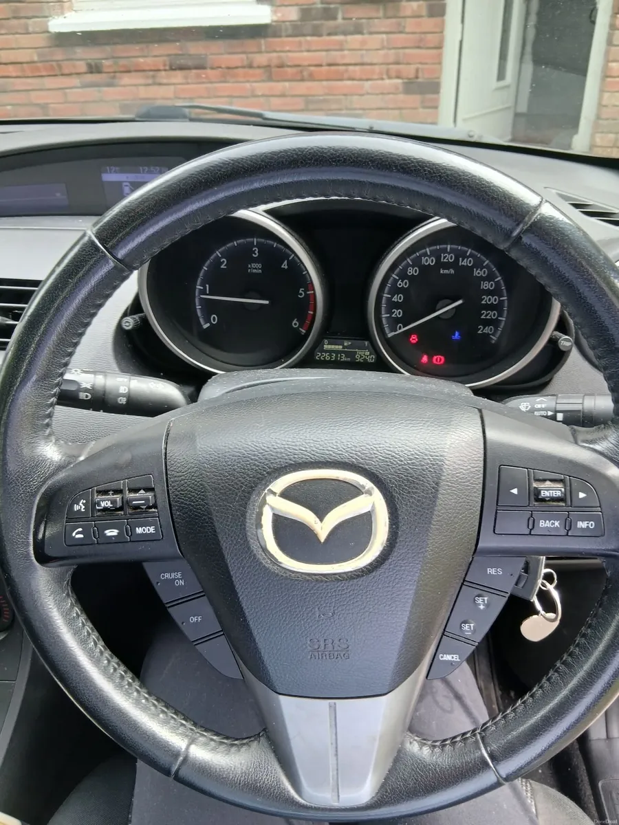 Mazda Mazda3 2013 - Image 4
