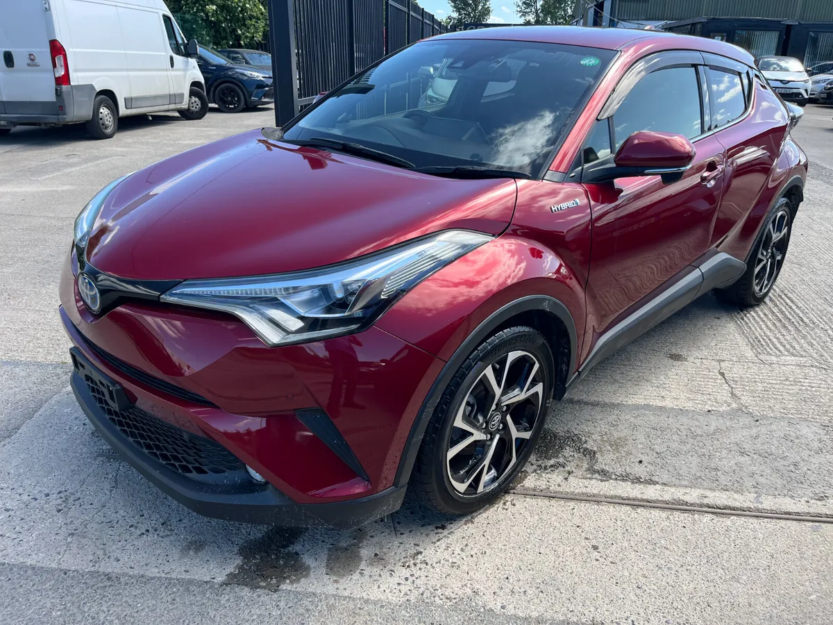 TOYOTA C-HR 2017, 1.8 HYBRID AUTO LOW KM HIGH SPEC - Image 2