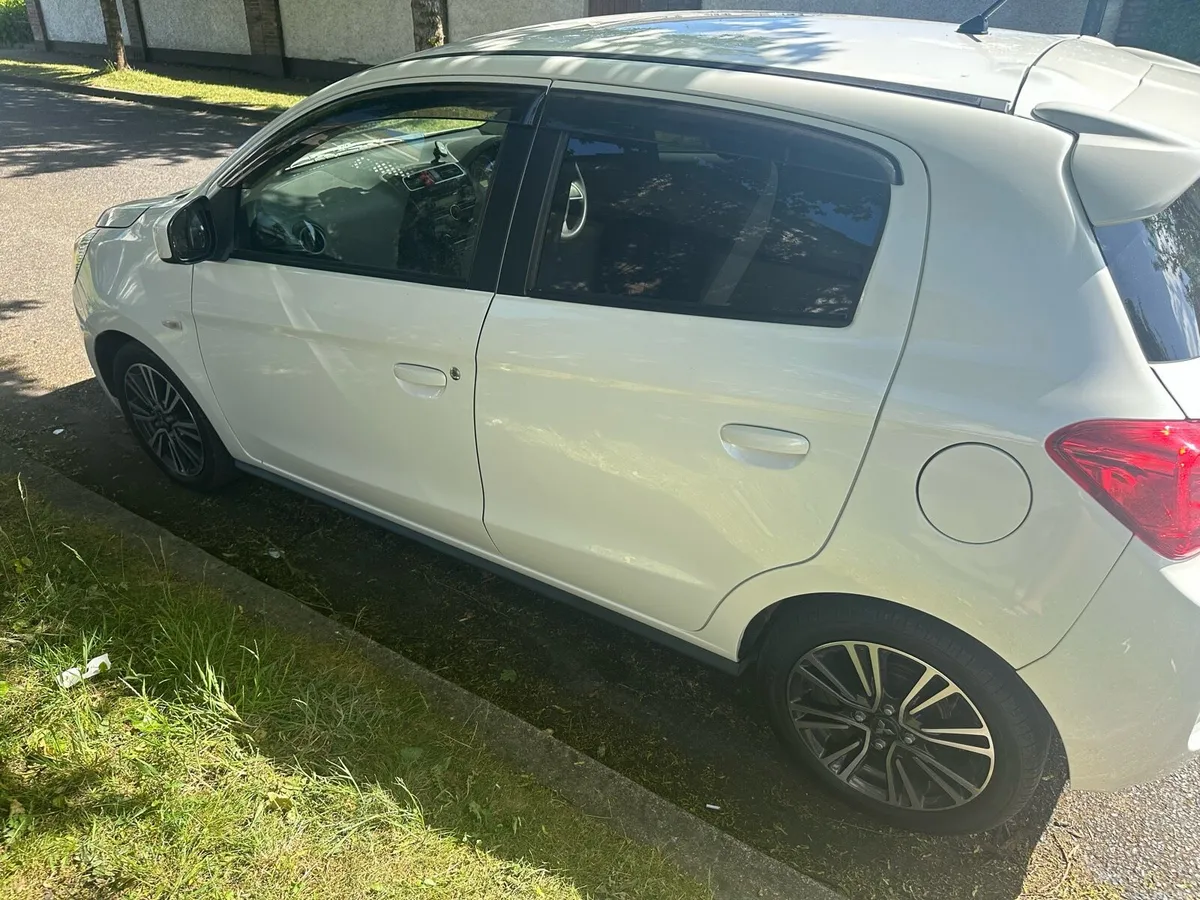 Mitsubishi - Image 4