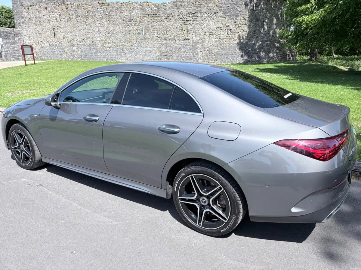 Mercedes CLA 250e AMG - PHEV - Image 2