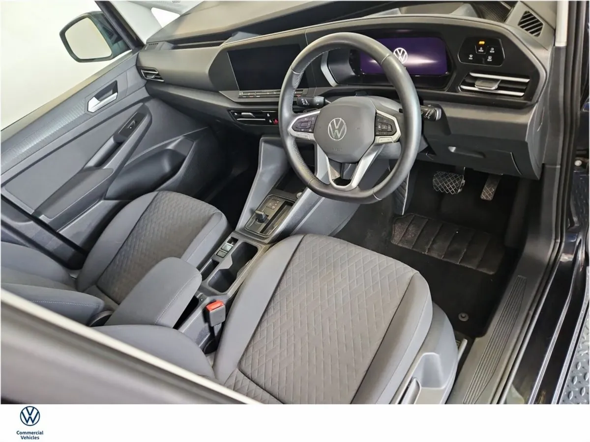 Volkswagen Caddy Maxi Life Auto, 122HP. 7 Seats, A - Image 3