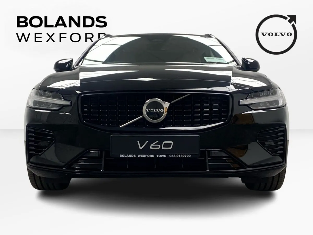 Volvo V60 Plus T6 AWD Plug-in hybrid electric/petr - Image 3