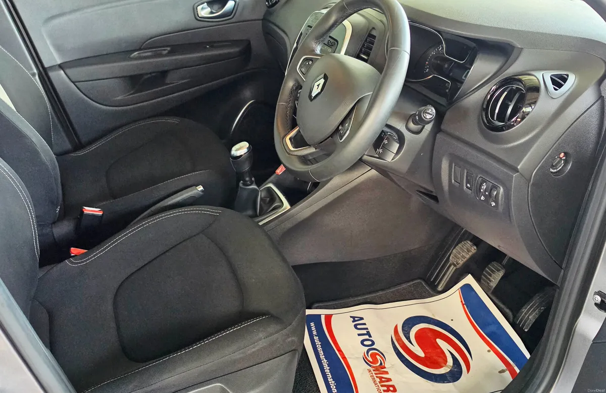 Renault Captur 1.5dci Sat Nav Touchscreen Low km - Image 5