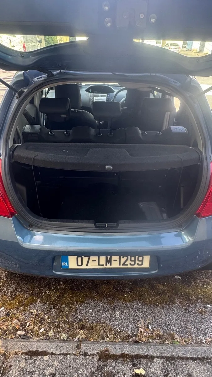 Toyota Yaris 2007 - Image 3